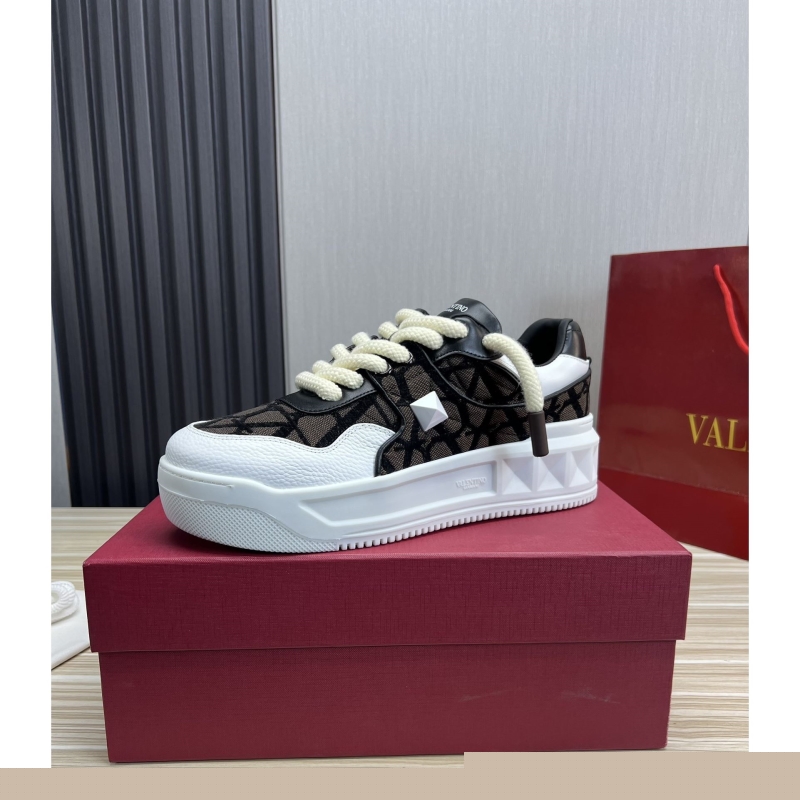 Valentino Sneakers